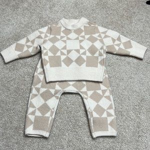 Rylee+Cru Patchwork Jacquard Sweater and Pant Set Size 3-6 months in Cream/Beige